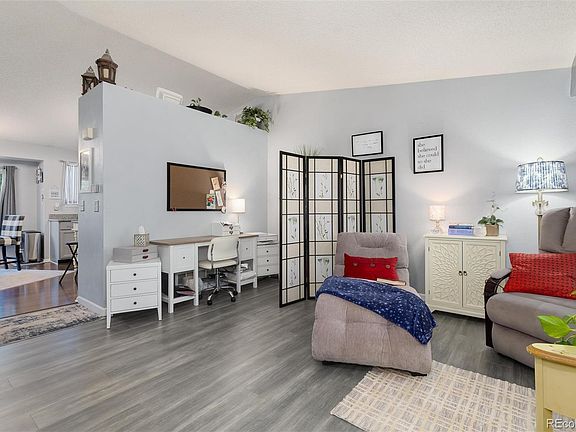 4th image of 9670 Whitecliff Place