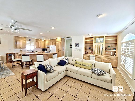 3rd image of 5282 Wolfhead Ave