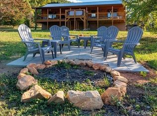 199 Brookview Ln, Whittier, NC 28789