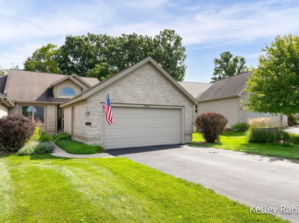 2532 Highridge Hills Ln SE, Grand Rapids, MI 49546
