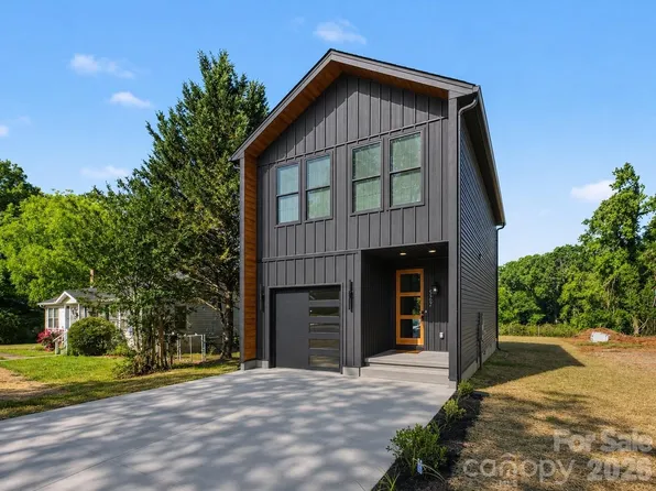 587 Central Dr NW, Concord, NC 28027