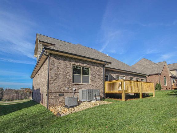 3rd image of 3755 Sheldon Pl