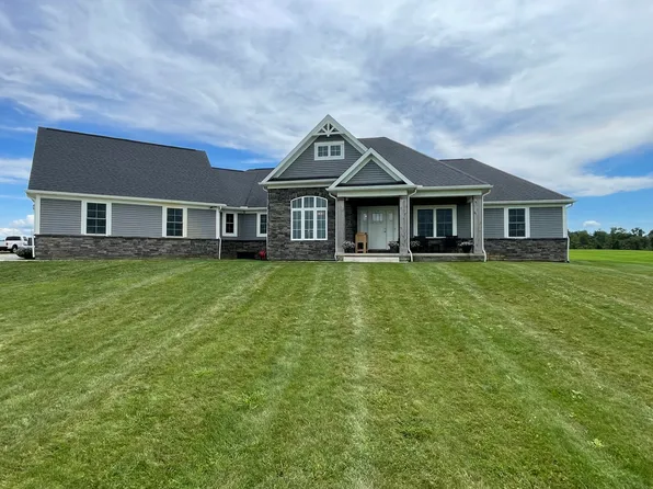 17172 Pusheta Rd, Wapakoneta, OH 45895
