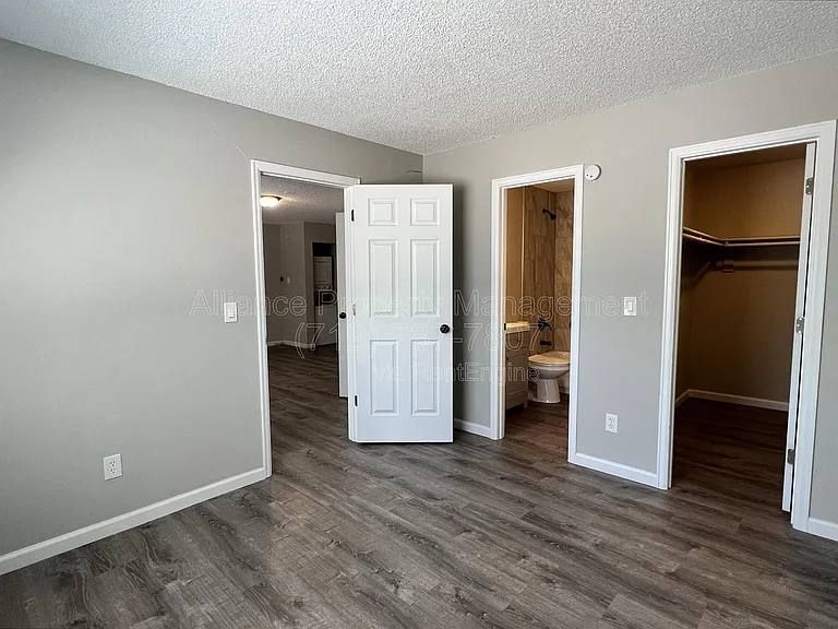 2458 E Willamette Ave — Photo 20