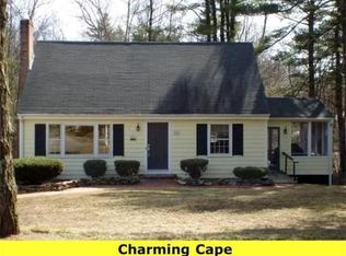 52 Cleveland St, Norfolk, MA 02056