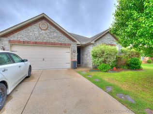 9201 N 144th East Ave, Owasso, OK 74055