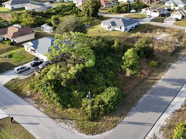 3800 22nd St SW, Lehigh Acres, FL 33976