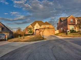 2103 Parker Ct, Brenham, TX 77833