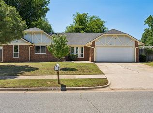 2912 Smiling Hill Blvd, Edmond, OK 73013