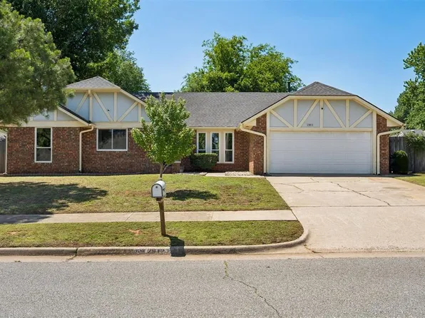 2912 Smiling Hill Blvd, Edmond, OK 73013