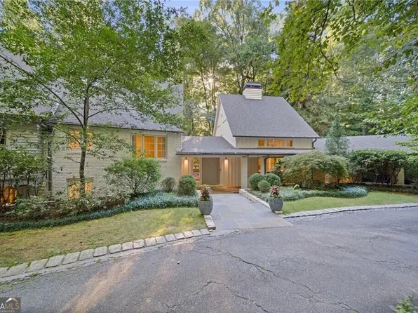 695 W Conway Dr NW, Atlanta, GA 30327