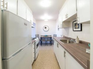 Westview Place, Kingston, ON K7M 2C2
