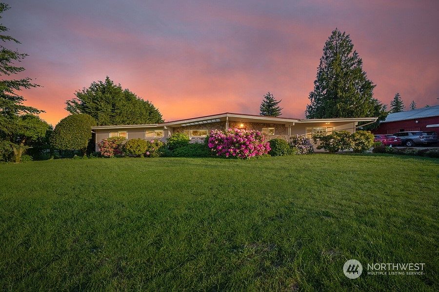 22121 SE 424th Street, Enumclaw, WA 98022 Zillow