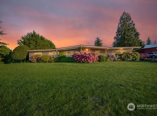 22121 SE 424th St, Enumclaw, WA 98022