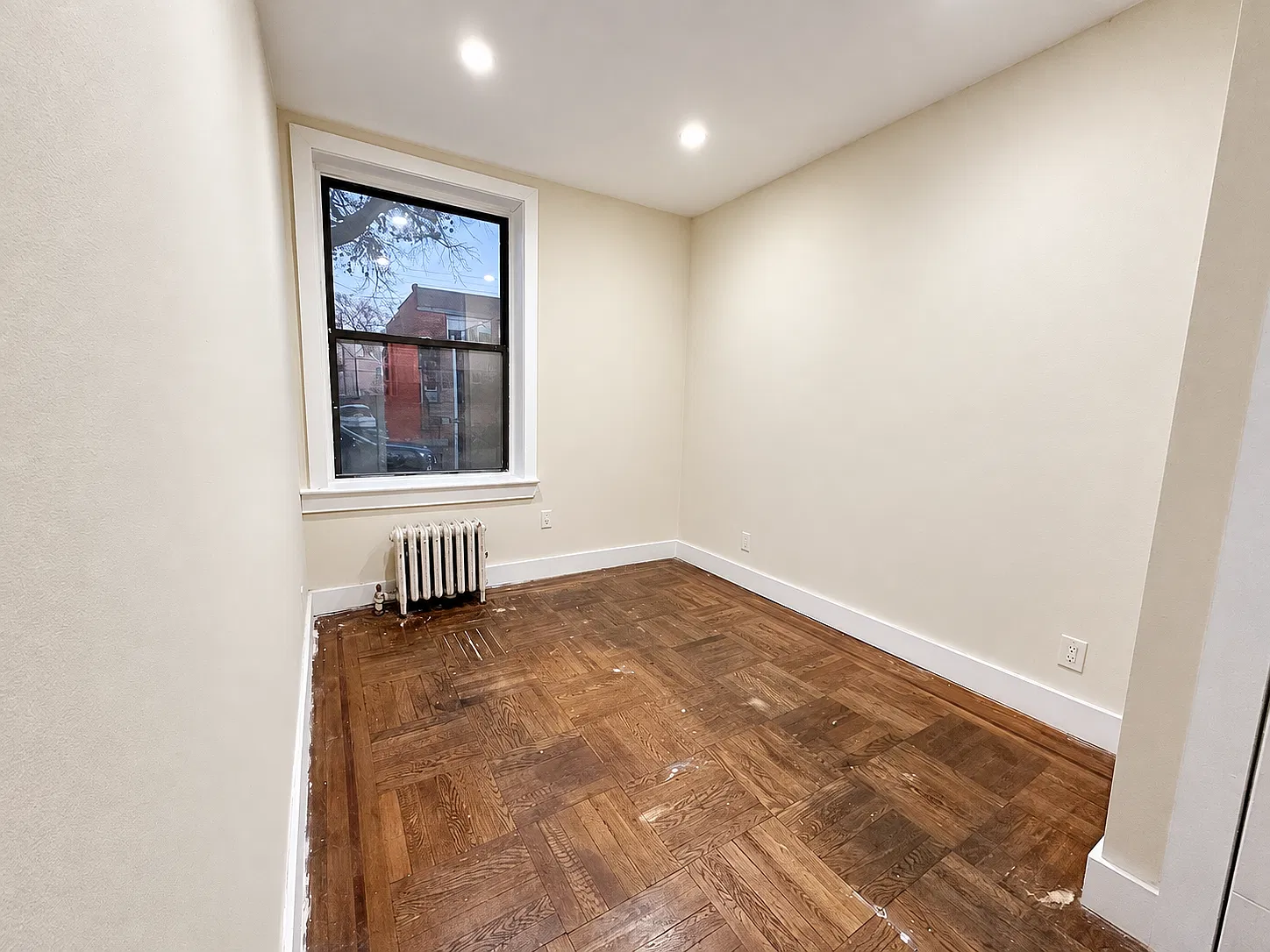 2 bed, $2,550 — Photo 3