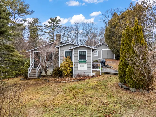 19 Logan Road, Boothbay Harbor, ME 04538