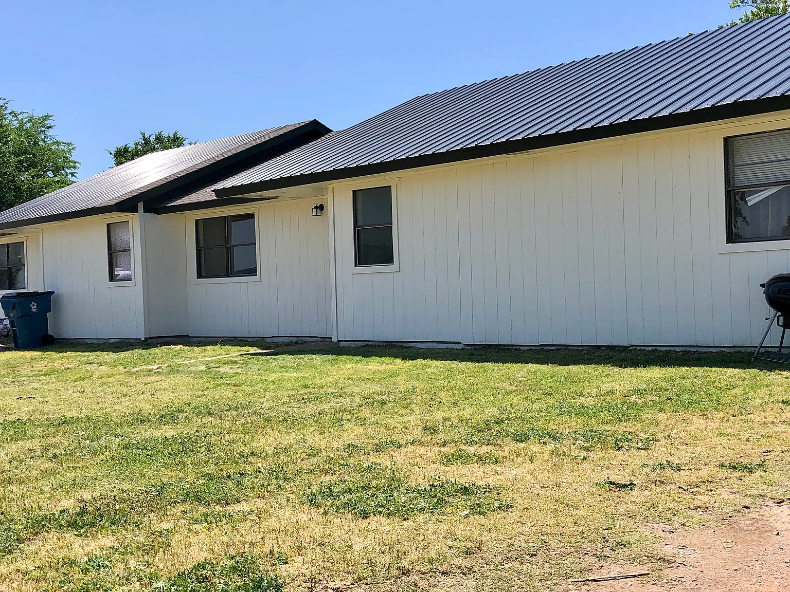East County Estates Triplex — Photo 1