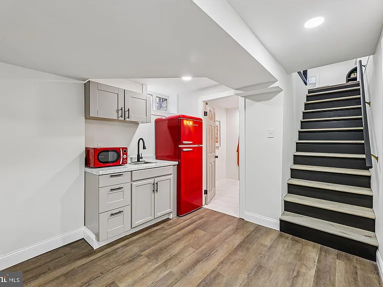 4250 Piper Ln — Photo 35