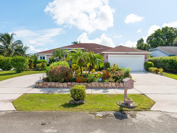 945 NW 38th Terrace, Delray Beach, FL 33445