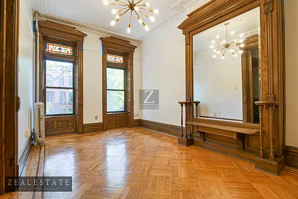 Rented by ZealEstate Group Inc | media 16