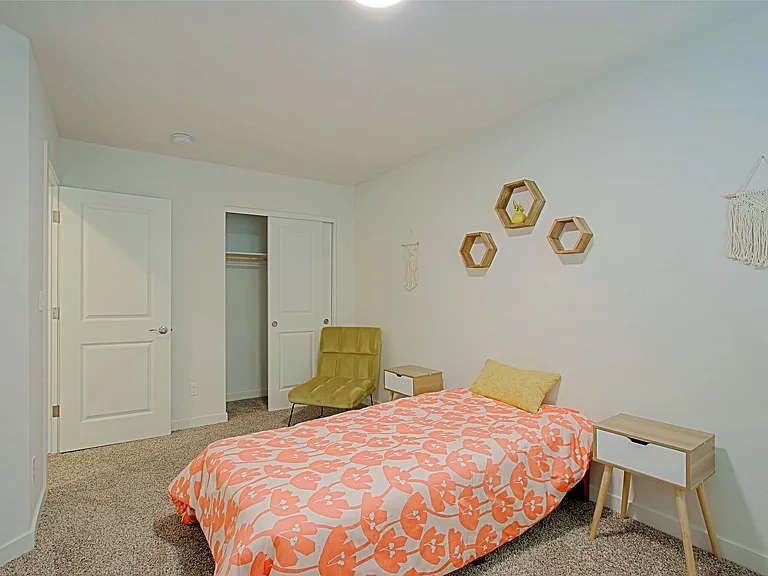 Luxana Apartments — Photo 43