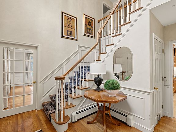 3rd image of 117 Castle Hill Road