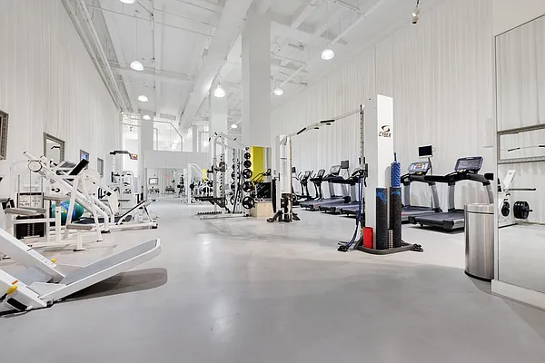 Sold by Mont Sky Real Estate | media 23