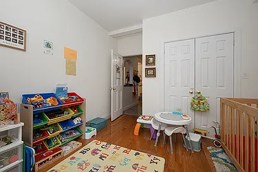 Rented by Rita S Citrin, LREB