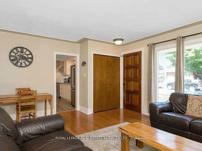 386 Broadway Ave #MAIN — Photo 4