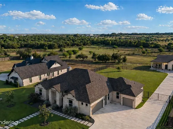 104 Huerta Rd, Georgetown, TX 78633