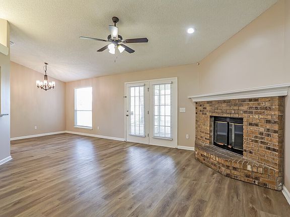 4th image of 3204 Ryans Ct