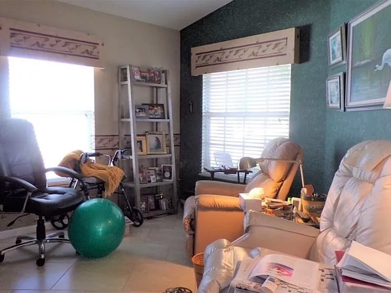 839 W Sunbird Path — Photo 10