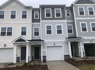 2627 Chert Ln, Raleigh, NC 27610