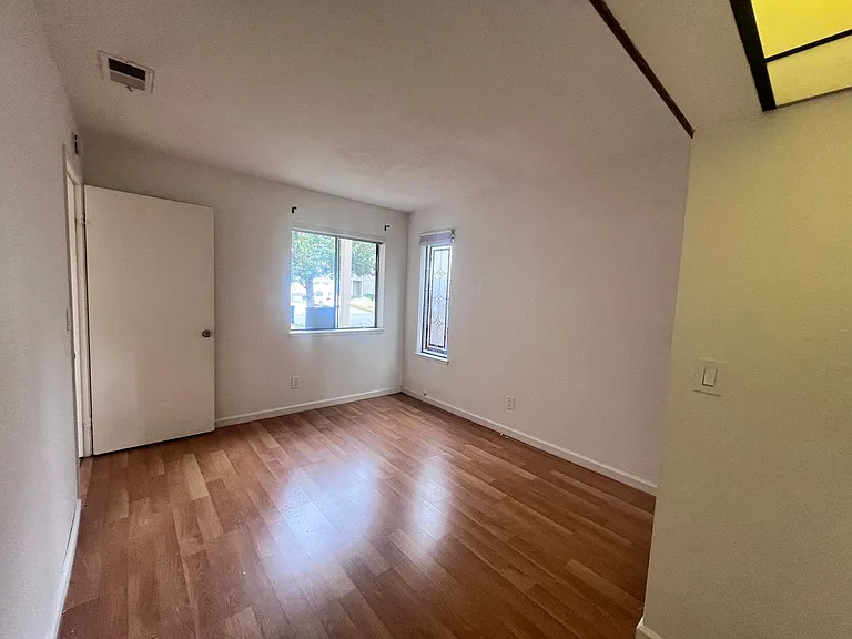 41 Jacklin Cir — Photo 9