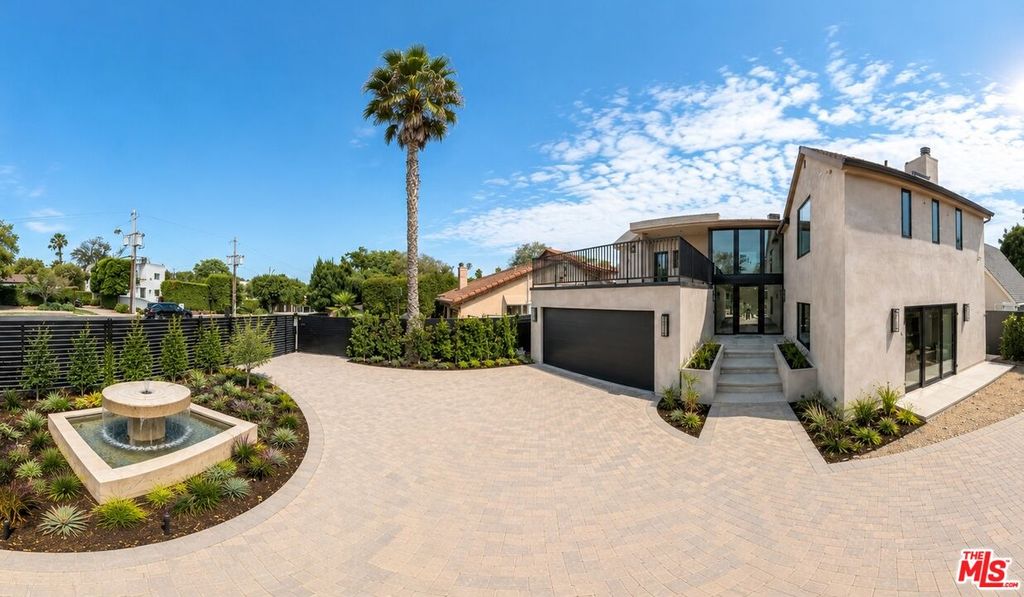 12518 W Sunset Boulevard 4