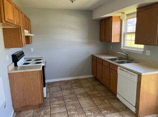 2803 S 17th Ave, Ozark, MO 65721