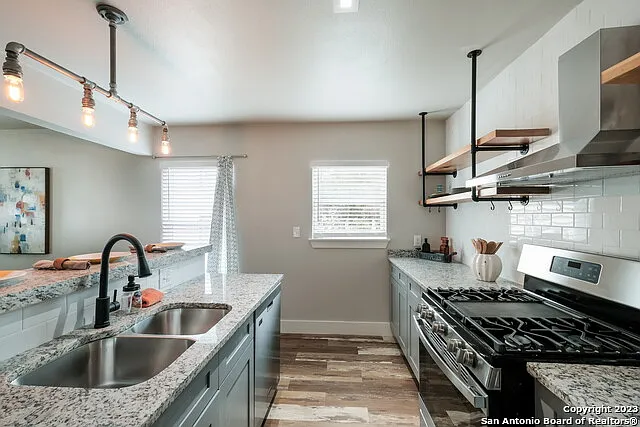 262 Claremont Ave #1 — Photo 8