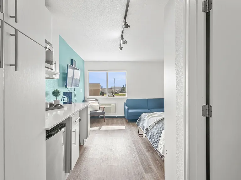 228 Spaces - Furnished Micro-Living Apartments — Photo 19