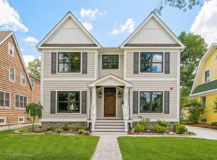 3821 Johnson Ave, Western Springs, IL 60558