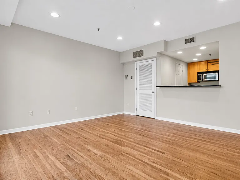 920 Jefferson St #603 — Photo 1