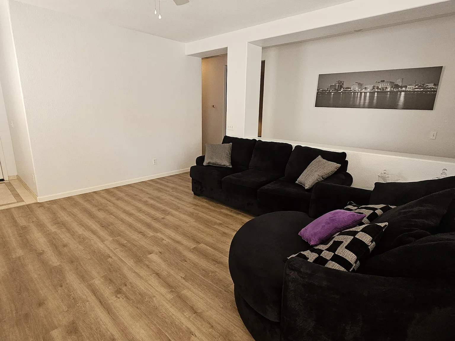 2 bed, 1360 sqft, $2,999 — Photo 4