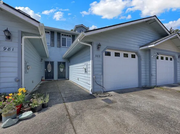 983 Jasper Ln, Florence, OR 97439