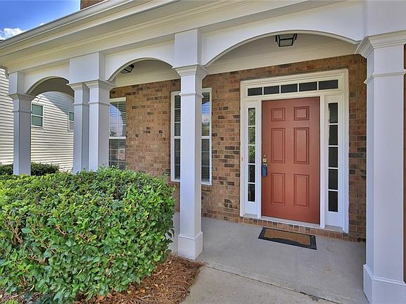 3rd image of 3583 Aberdeen Way