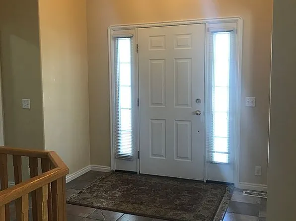 582 S Oak Ln, Tooele, UT 84074