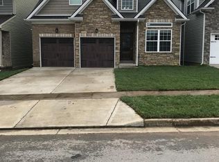 2057 Falling Leaves Ln, Lexington, KY 40509