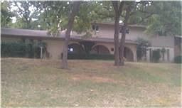 1st image of 800 Valley Oaks Ct