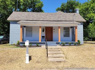 45 E St NE, Ardmore, OK 73401