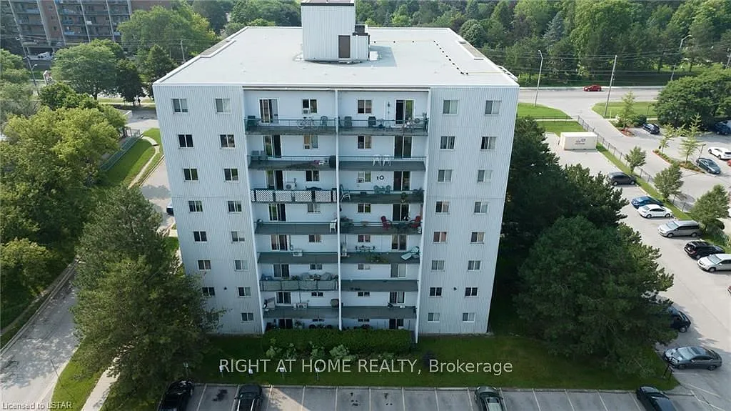 Ridgeview Terrace — Photo 4