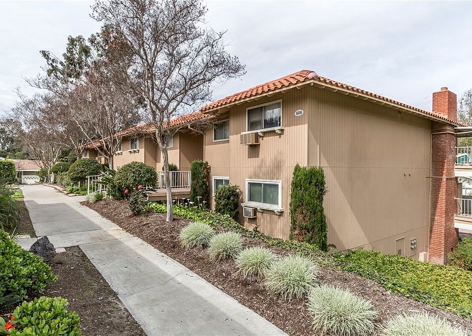 1st image of 606 Avenida Sevilla Unit C