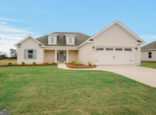 241 Overton Dr, Perry, GA 31069